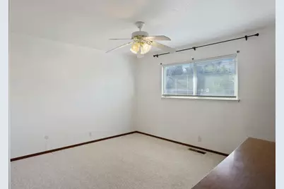 334 Alturas Avenue, Stockton, CA 95207 - Photo 21