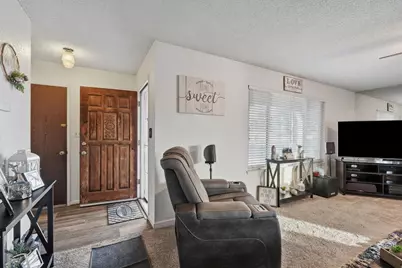 811 Hacienda Avenue, Manteca, CA 95336 - Photo 5