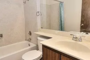 4406 Tallyho Dr, Sacramento, CA 95826 - Photo 19