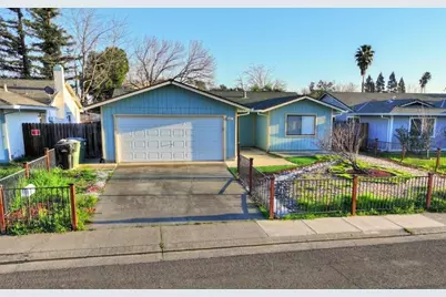 4406 Tallyho Drive, Sacramento, CA 95826 - Photo 3