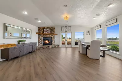 8300 Jantzen Road, Modesto, CA 95357 - Photo 29