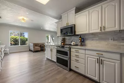 8300 Jantzen Road, Modesto, CA 95357 - Photo 19
