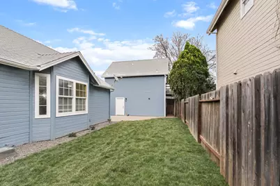 225 Creekside Way, Winters, CA 95694 - Photo 33