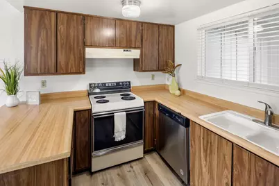 6005 Woodside Drive, Rocklin, CA 95677 - Photo 13