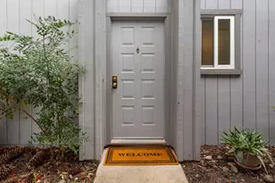 6005 Woodside Dr, Rocklin, CA 95677 - Photo 1