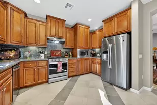 1040 Cabris Ln, Roseville, CA 95747 - Photo 13