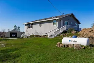 10596 Oak Dr, Grass Valley, CA 95949 - Photo 37