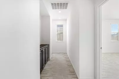 9287 Mystic Lake Aly, Sacramento, CA 95829 - Photo 17