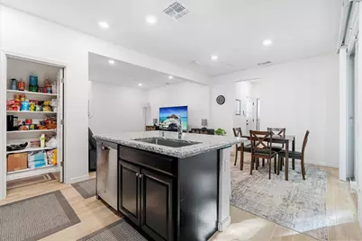 9287 Mystic Lake Aly, Sacramento, CA 95829 - Photo 15