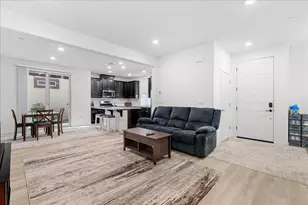 9287 Mystic Lake Alley, Sacramento, CA 95829 - Photo 7