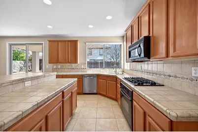 12045 Mandolin Way, Rancho Cordova, CA 95742 - Photo 9