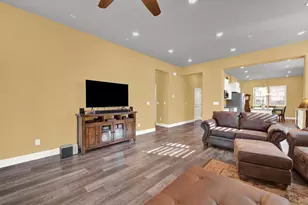 5153 Creekhollow Way, Roseville, CA 95747 - Photo 31