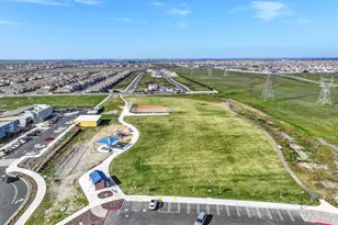 5153 Creekhollow Way, Roseville, CA 95747 - Photo 77