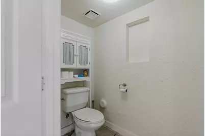 8001 Freeport Boulevard, Sacramento, CA 95832 - Photo 19