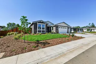 2385 Briar Meadow Cir, Auburn, CA 95603 - Photo 3