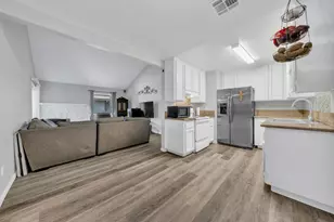 7283 Florin Mall Dr, Sacramento, CA 95823 - Photo 1