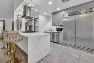 8604 Luciano Ct, Sacramento, CA 95828 - Photo 11