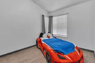 8604 Luciano Ct, Sacramento, CA 95828 - Photo 25