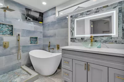 8604 Luciano Court, Sacramento, CA 95828 - Photo 19