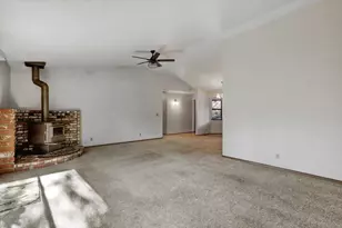 20468 Chaparral Cir, Penn Valley, CA 95946 - Photo 5