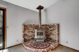 20468 Chaparral Cir, Penn Valley, CA 95946 - Photo 9