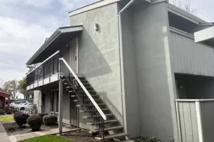 3790 W Benjamin Holt Dr, Stockton, CA 95219 - Photo 17