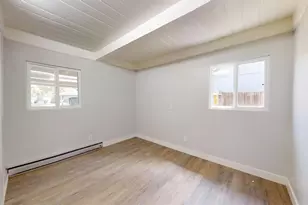 2433 Gwen Dr, Sacramento, CA 95825 - Photo 11