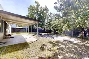 2433 Gwen Dr, Sacramento, CA 95825 - Photo 21