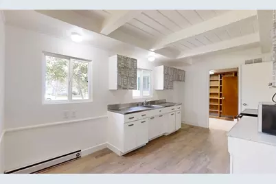 2433 Gwen Drive, Sacramento, CA 95825 - Photo 7