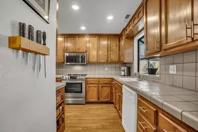 985 Camphor Street, Manteca, CA 95337 - Photo 13