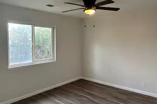 209 Locust St, Modesto, CA 95351 - Photo 13