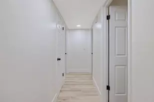 697 E Scott Ave, Fresno, CA 93710 - Photo 25