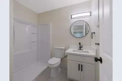 697 E Scott Avenue, Fresno, CA 93710 - Photo 23