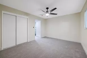 697 E Scott Ave, Fresno, CA 93710 - Photo 37