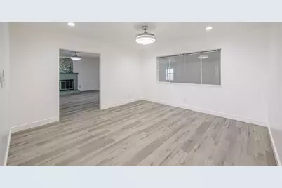 6920 Maita Circle, Sacramento, CA 95820 - Photo 9