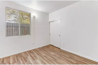 8203 Gardenside Court, Sacramento, CA 95829 - Photo 29