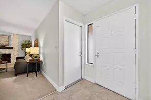 7920 Daffodil Way, Citrus Heights, CA 95610 - Photo 3