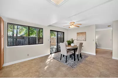 7920 Daffodil Way, Citrus Heights, CA 95610 - Photo 13