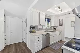 9505 Tonkin Dr, Orangevale, CA 95662 - Photo 9