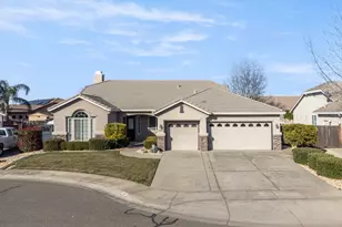 1861 Colin Ct, Yuba City, CA 95993 - Photo 1