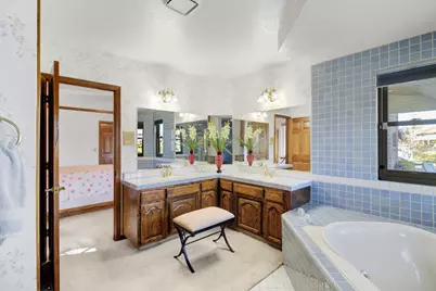 842 Cobble Cove Lane, Sacramento, CA 95831 - Photo 39