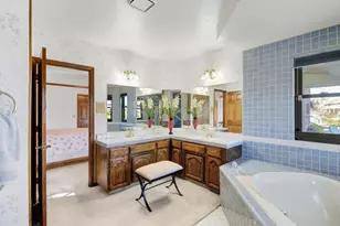 842 Cobble Cove Ln, Sacramento, CA 95831 - Photo 39