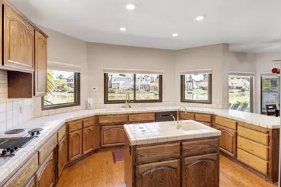 842 Cobble Cove Lane, Sacramento, CA 95831 - Photo 25