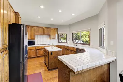 842 Cobble Cove Lane, Sacramento, CA 95831 - Photo 25