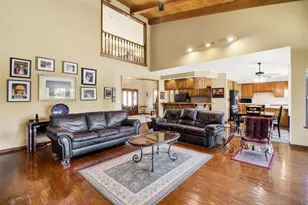 842 Cobble Cove Ln, Sacramento, CA 95831 - Photo 17