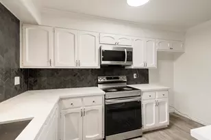 1009 Springoak Way, Stockton, CA 95209 - Photo 19