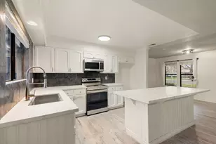 1009 Springoak Way, Stockton, CA 95209 - Photo 17