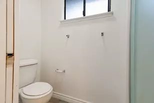 1009 Springoak Way, Stockton, CA 95209 - Photo 29