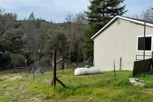 1020 Mount Aukum Ct, Somerset, CA 95684 - Photo 37