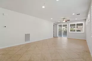 7713 Peak Forest Way, Elk Grove, CA 95757 - Photo 7